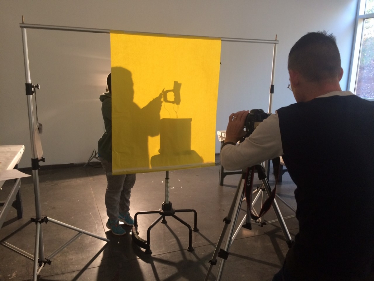 Photographing the letterform "d"