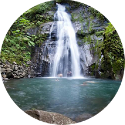 Waterfall | Costa Rica Study Abroad