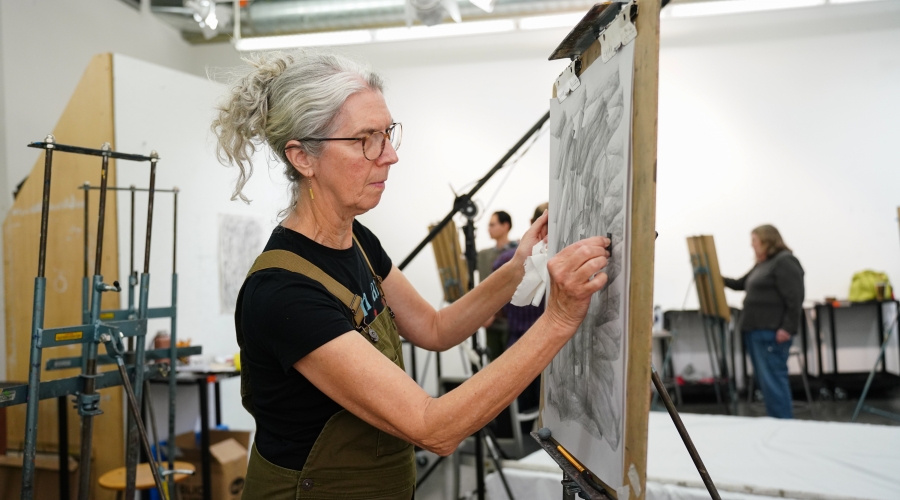 Student in spring 2025 UGA Community Art School class. Photograph courtesy of Sidney Chansamone.