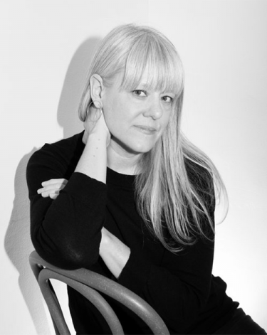 Kelli Connell headshot