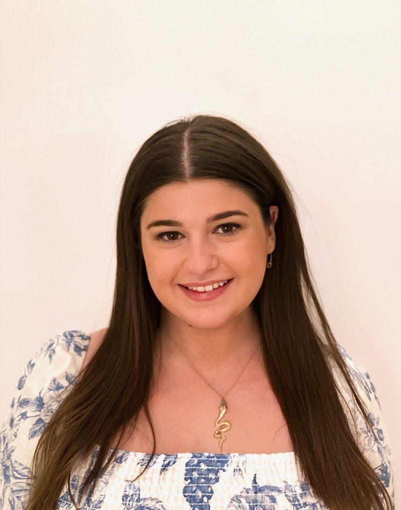 Sophie Johnson headshot